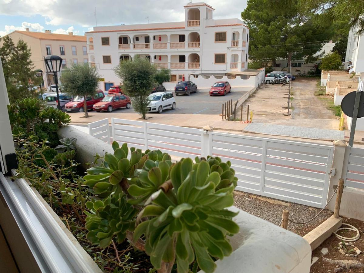 Apartamentos Rex Con 2 Camere Da Letto Es Pujols Eksteriør bilde